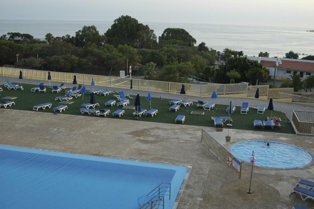 Apartamento Em Quinta Da Barracuda Albufeira Exterior photo