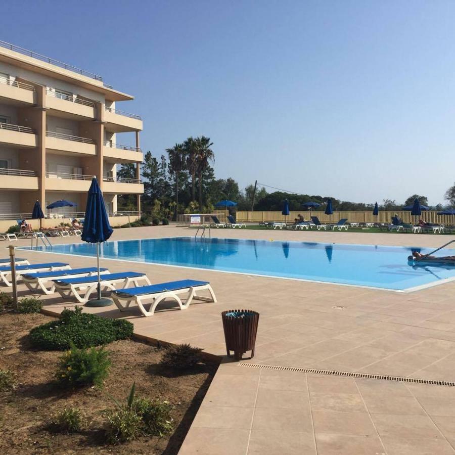 Apartamento Em Quinta Da Barracuda Albufeira Exterior photo
